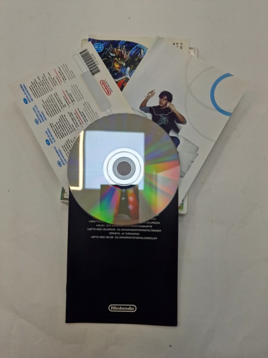 1-1-271993-3-Videojuego Wii Mario Strikers Football 