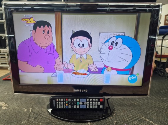 1-1-272020-2-Televisor LED Samsung Ue22c4000pw Tdt Negra