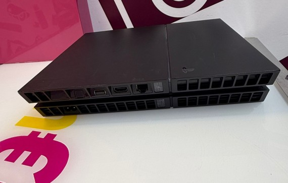 9-9-77123-3-Consola PS4 Fat 500gb 