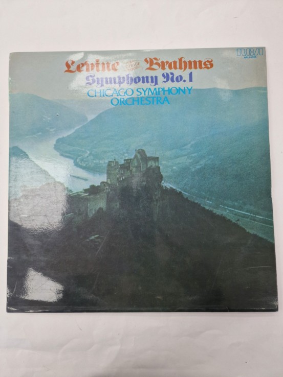 1-1-272053-1-Vinilo levine dirige brahms