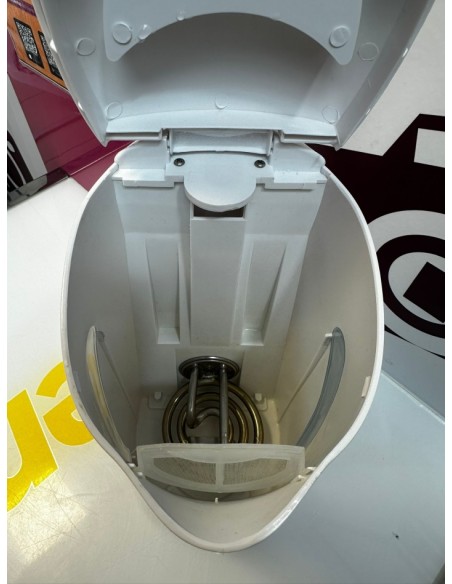 9-9-77306-5-Hervidor Agua Tristar 1.7 Litros 2000w