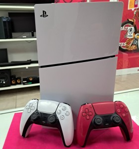6-6-167911-1-Consola PS5 Slim Digital 825Gb
