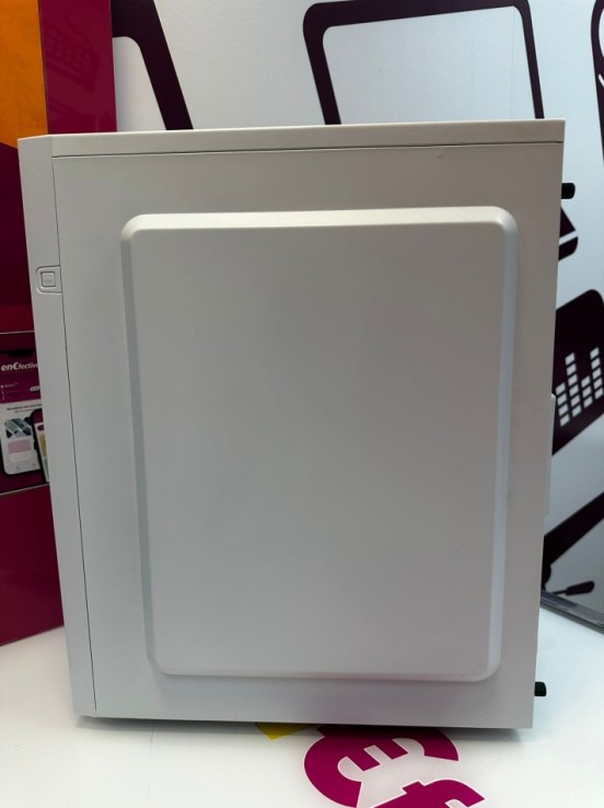 9-9-73189-3-Ordenador Sobremesa PC Desktop -0VR2326 AMD RYZEN 3 3200G 16GB 512gb Ssd