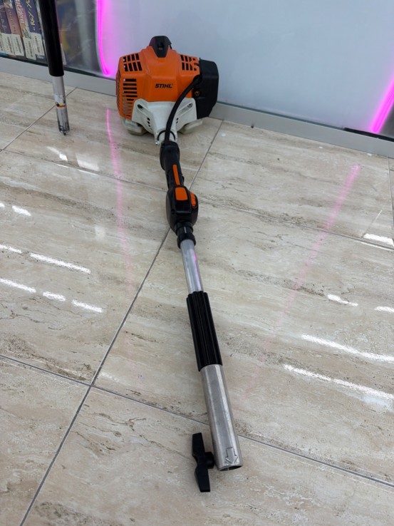 8-8-59842-1-Vareadora Stihl KM 94 RC