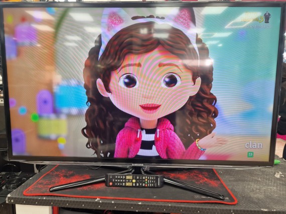 1-1-272115-2-Televisor LED Ue46es26100 Samsung 