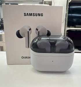 1-1-270522-1-Auriculares Samsung Galaxy Buds Fe 3