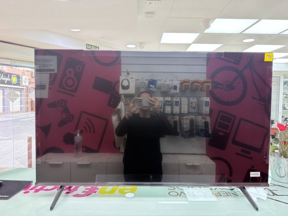 8-8-66154-2-Televisor LED Hisense TV 50A6N