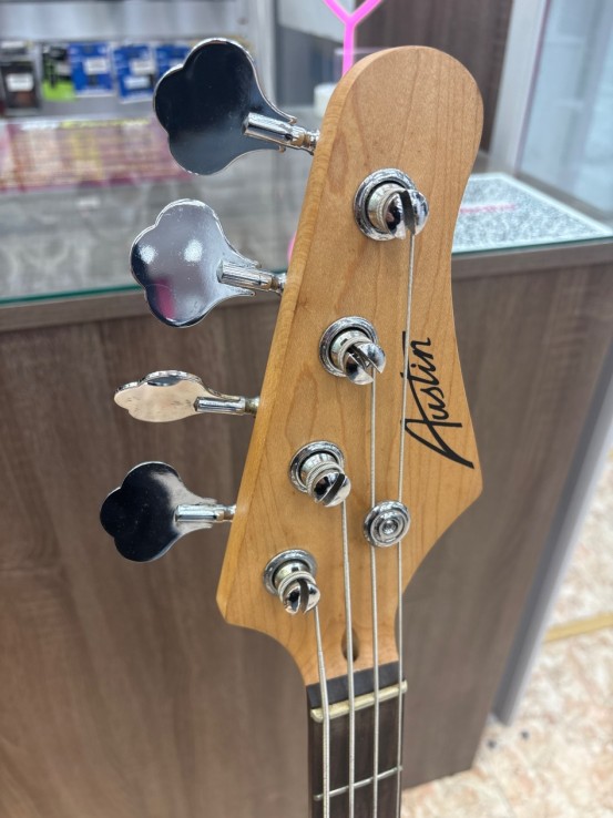 1-1-272209-3-Bajo Electrico Austin