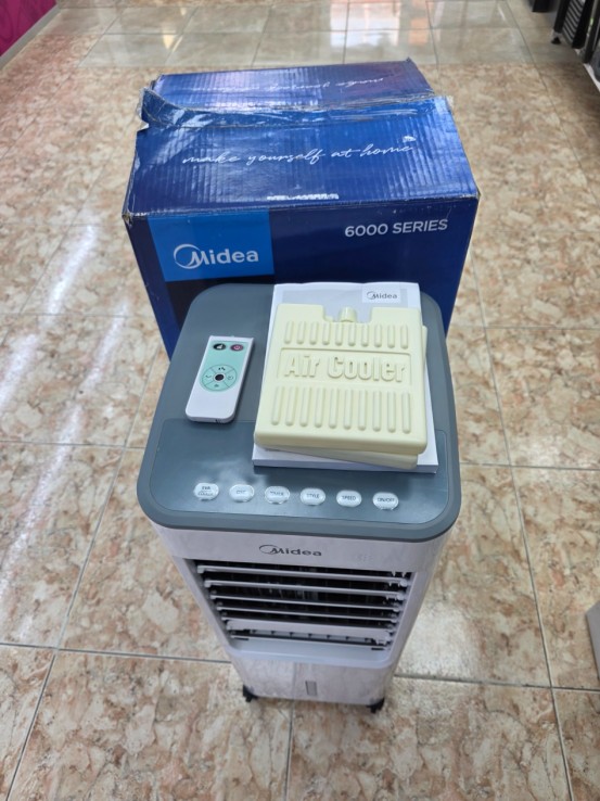 1-1-270583-1-Climatizador Evaporativo Midea 6000 Series (Sin Uso)