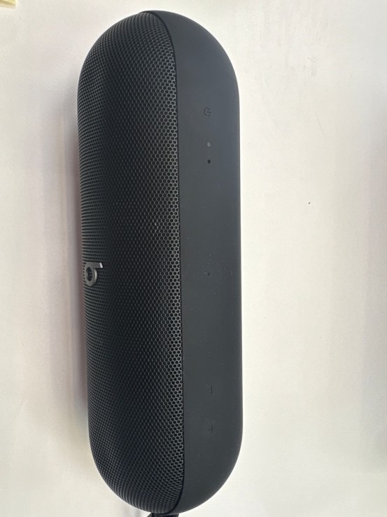 1-1-272257-4-Altavoces HiFi Beats Pill 