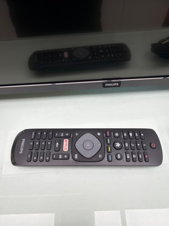 8-8-75967-2-Televisor LED SMART Philips 43PFS5803 12