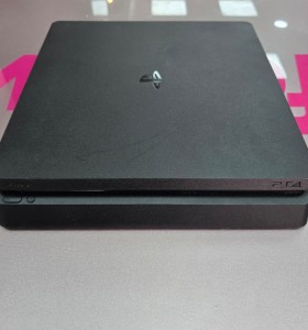 7-7-85538-1-Consola PS4 Slim