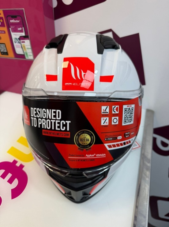 9-6-168925-1-Casco Integral MT Stinger Talla L (sin Uso)