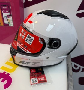 9-6-168925-1-Casco Integral MT Stinger Talla L (sin Uso) 2