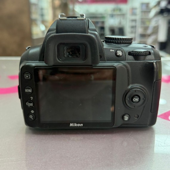 7-7-85730-2-Cámara Digital Réflex Nikon D3000