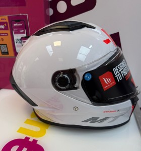 9-6-168926-1-Casco Integral MT Stinger Talla M (sin uso) 2