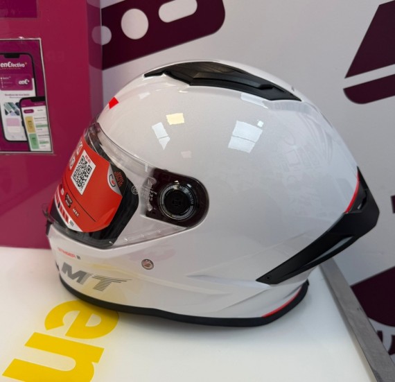 9-6-168926-3-Casco Integral MT Stinger Talla M (sin uso)