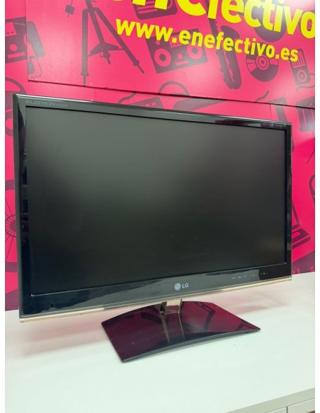 7-7-87055-1-Televisor LCD LG M2550DM