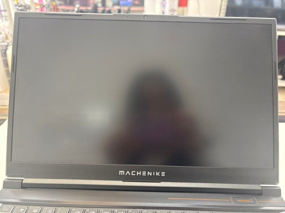 1-1-270707-3-Ordenador portátil Machenike i5 12450H 16ram 512Gb RTX 3050