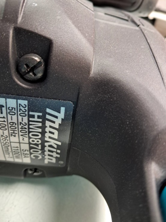 6-6-168991-3-Taladro Electrico Makita HM0870c Punta