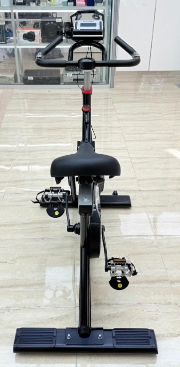 8-8-77973-2-Bicicleta Estatica Moma Bikes Indoor-24