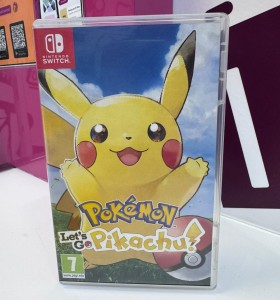 9-9-77491-1-Videojuego Nintendo Switch pokemon pikachu 
