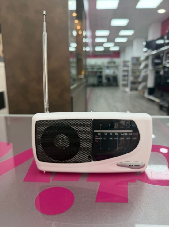 7-7-87113-2-Radio portátil Elbe RF-52-SOB