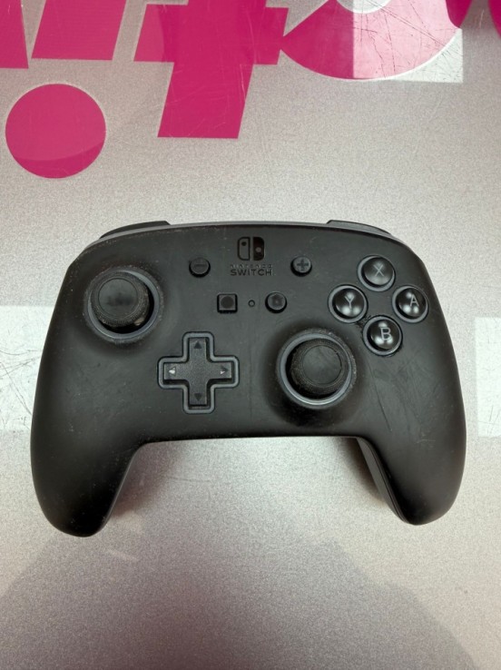 7-7-87106-1-Mando Power a Fusion Pro Nintendo Switch