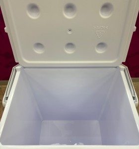 1-1-272518-1-Nevera Crivit Azul 25L 2