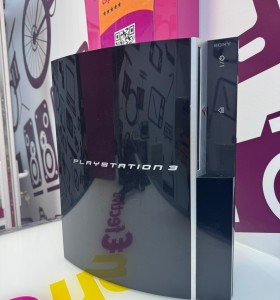9-9-77393-1-Consola PS3 cechk04 74gb (sin mando)