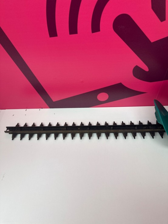 8-8-77822-3-Cortasetos Bosch AHS 45-16 420w