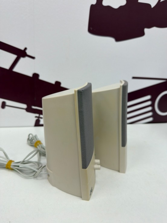 8-8-77832-3-Altavoces PC JS 