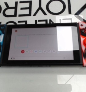 6-6-169014-1-Consola Nintendo Switch Ac00