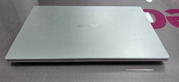 7-7-86995-4-Ordenador Portátil Asus d515d AMD Ryzen 7 2.30 GHz 8 Ram 512 SSD