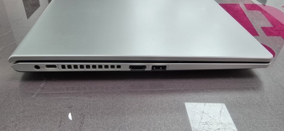 7-7-86995-7-Ordenador Portátil Asus d515d AMD Ryzen 7 2.30 GHz 8 Ram 512 SSD