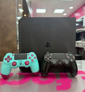 7-7-87102-1-Consola PS4 Slim 500 GB