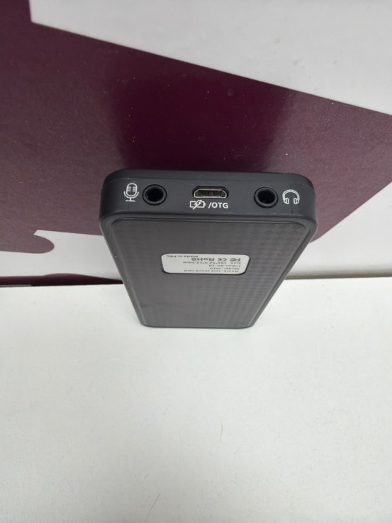 8-8-77911-3-Teléfono M10 Cambiador de Voz Portátil