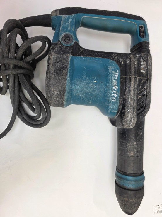 1-1-268198-3-Martillo Electrico Makita HM0871C