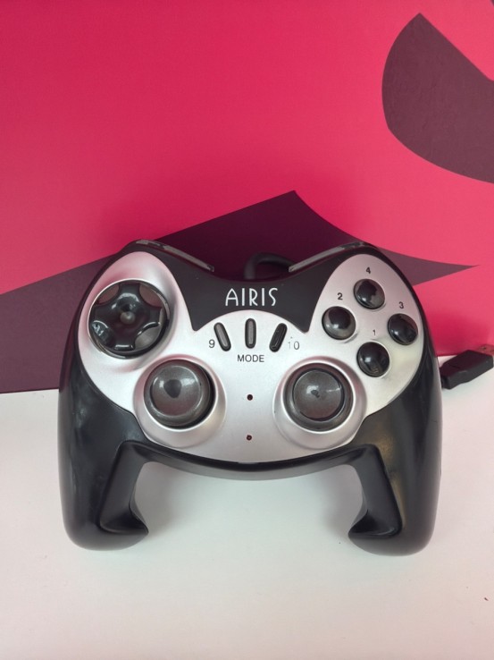 8-8-77902-1-Mando airis para PC