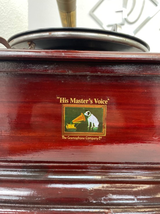 1-1-269399-2-Hogar y complementos Gramofono The Masters Voice