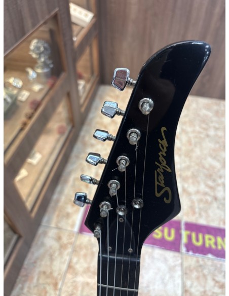 1-1-272650-3-Guitarra Electrica Starforce Negra Años 80