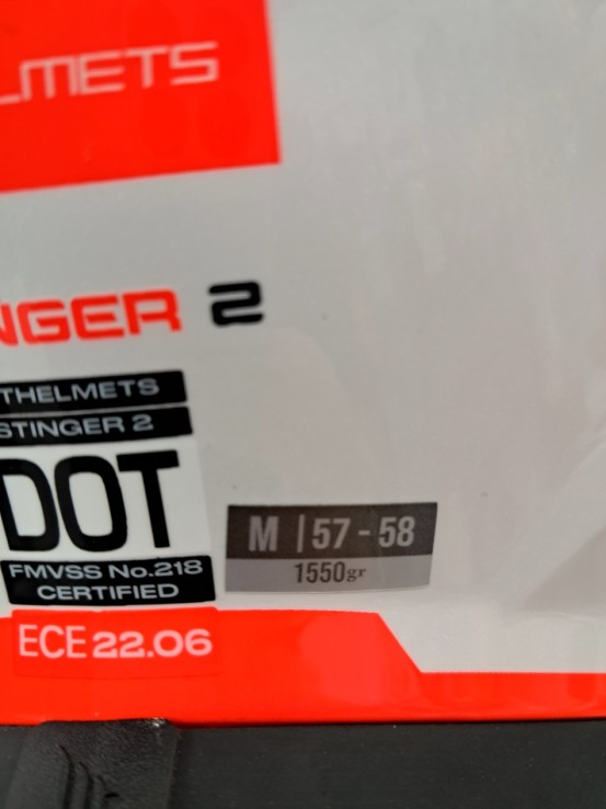 1-6-168851-3-Casco Integral MT Stinger (sin uso) talla M