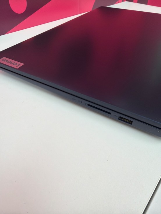 8-8-77061-7-Ordenador Portátil Lenovo Intel Core I5 1135g7 16gb Ram 512Gb Ssd