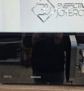 1-1-272556-1-Microondas Samsung Mg23k3614ak Negro