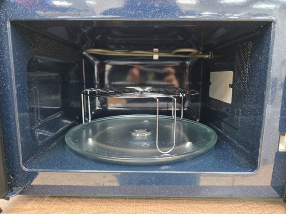 1-1-272556-2-Microondas Samsung Mg23k3614ak Negro