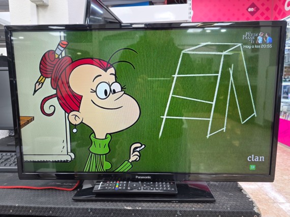 1-1-272703-1-Televisor LED Panasonic Tx32A300e Negra