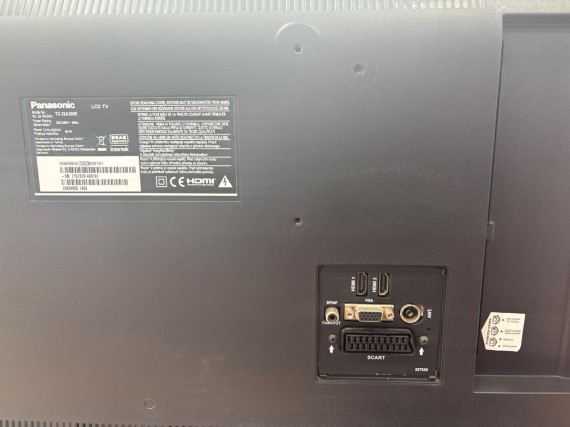 1-1-272703-3-Televisor LED Panasonic Tx32A300e Negra