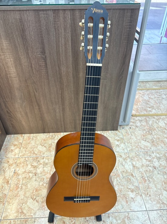 1-1-272697-1-Guitarra Clasica Valencia Vc 204 