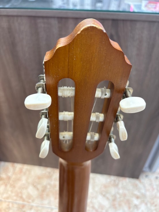 1-1-272697-4-Guitarra Clasica Valencia Vc 204 