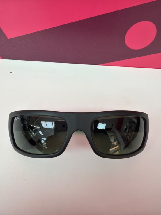 8-8-76770-2-Gafas de sol caballero RayBan RB 4052